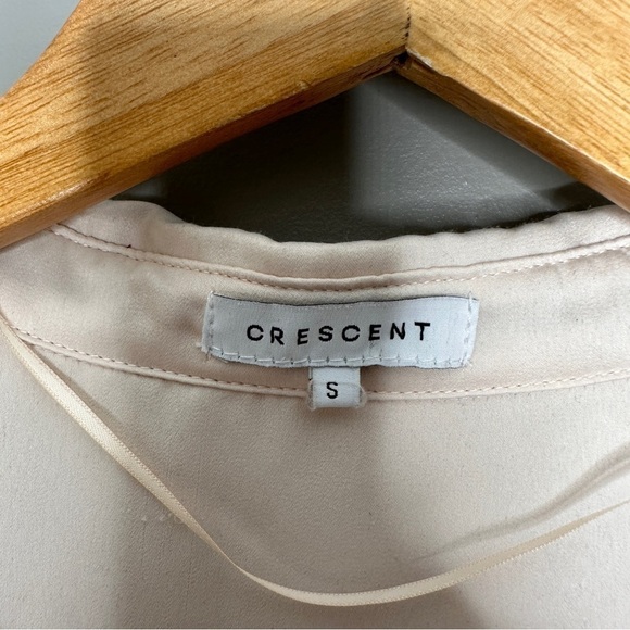 Crescent Light pink button down blouse - Picture 3 of 6